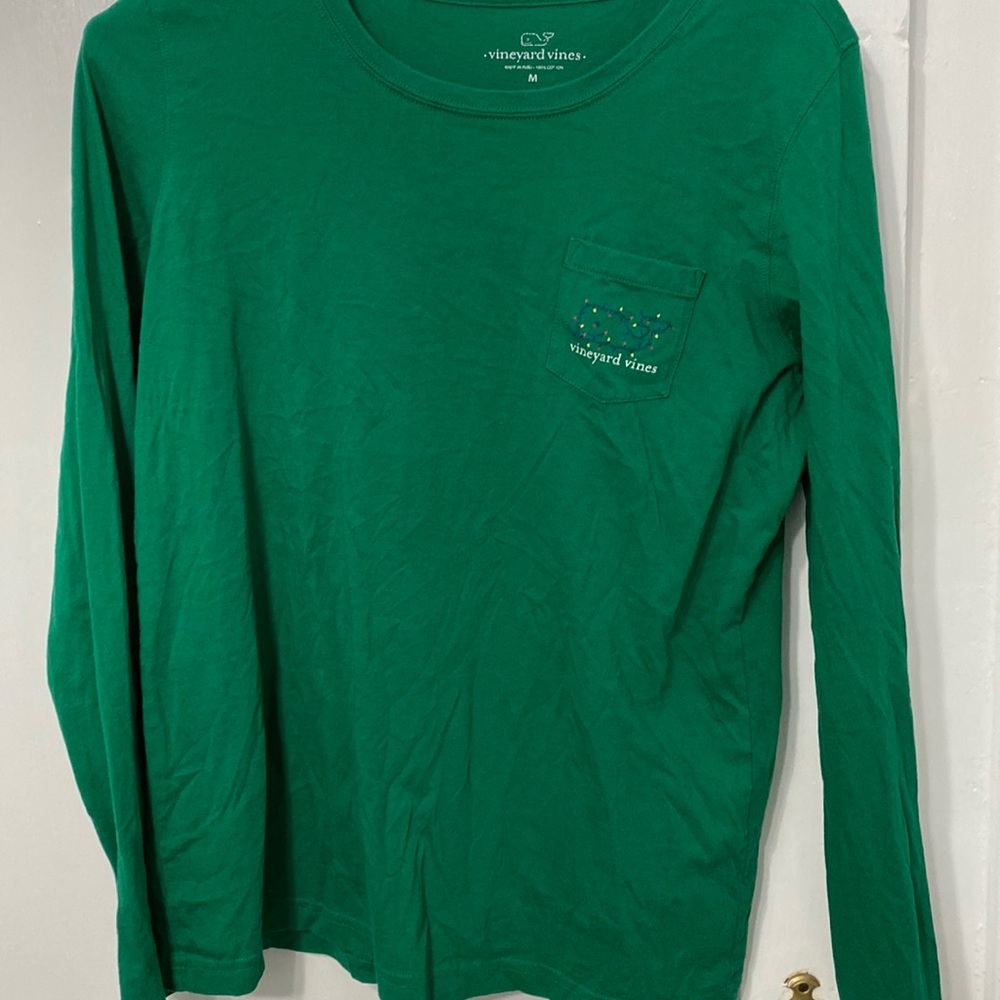 Vineyard Vines Christmas shirt